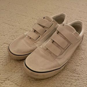 Velcro cream vans